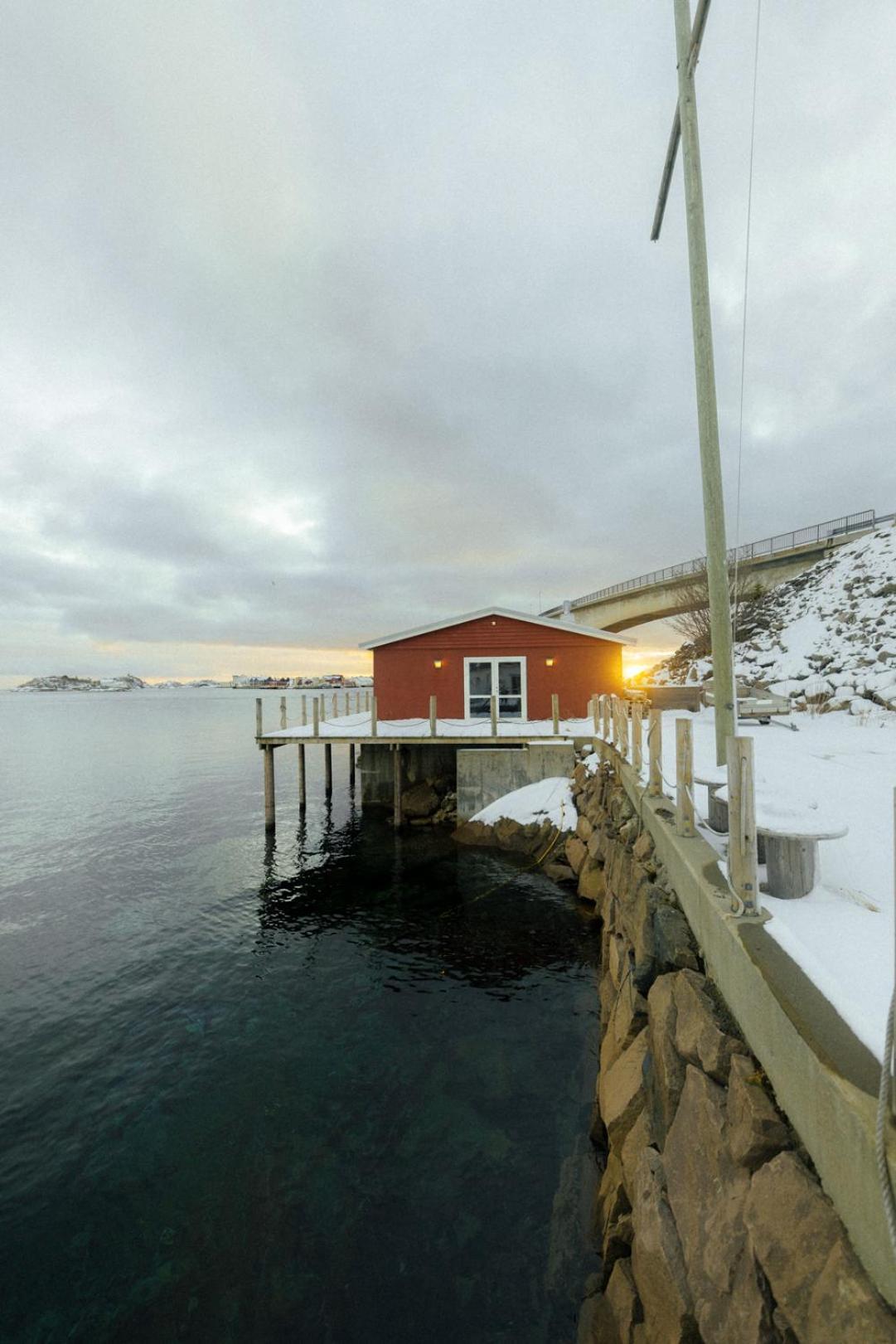 Skata Boutique Hotel Henningsvær Esterno foto