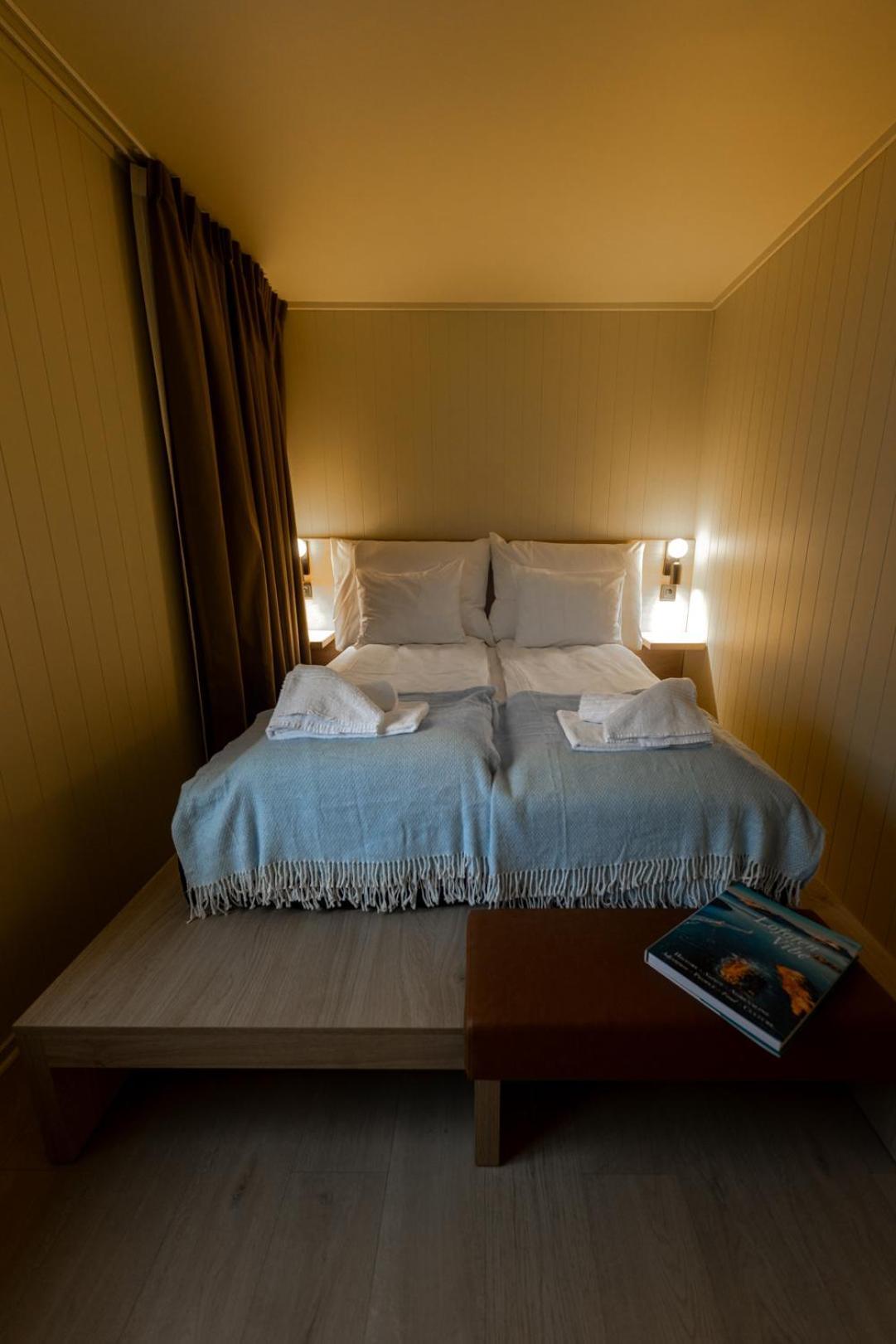 Skata Boutique Hotel Henningsvær Esterno foto