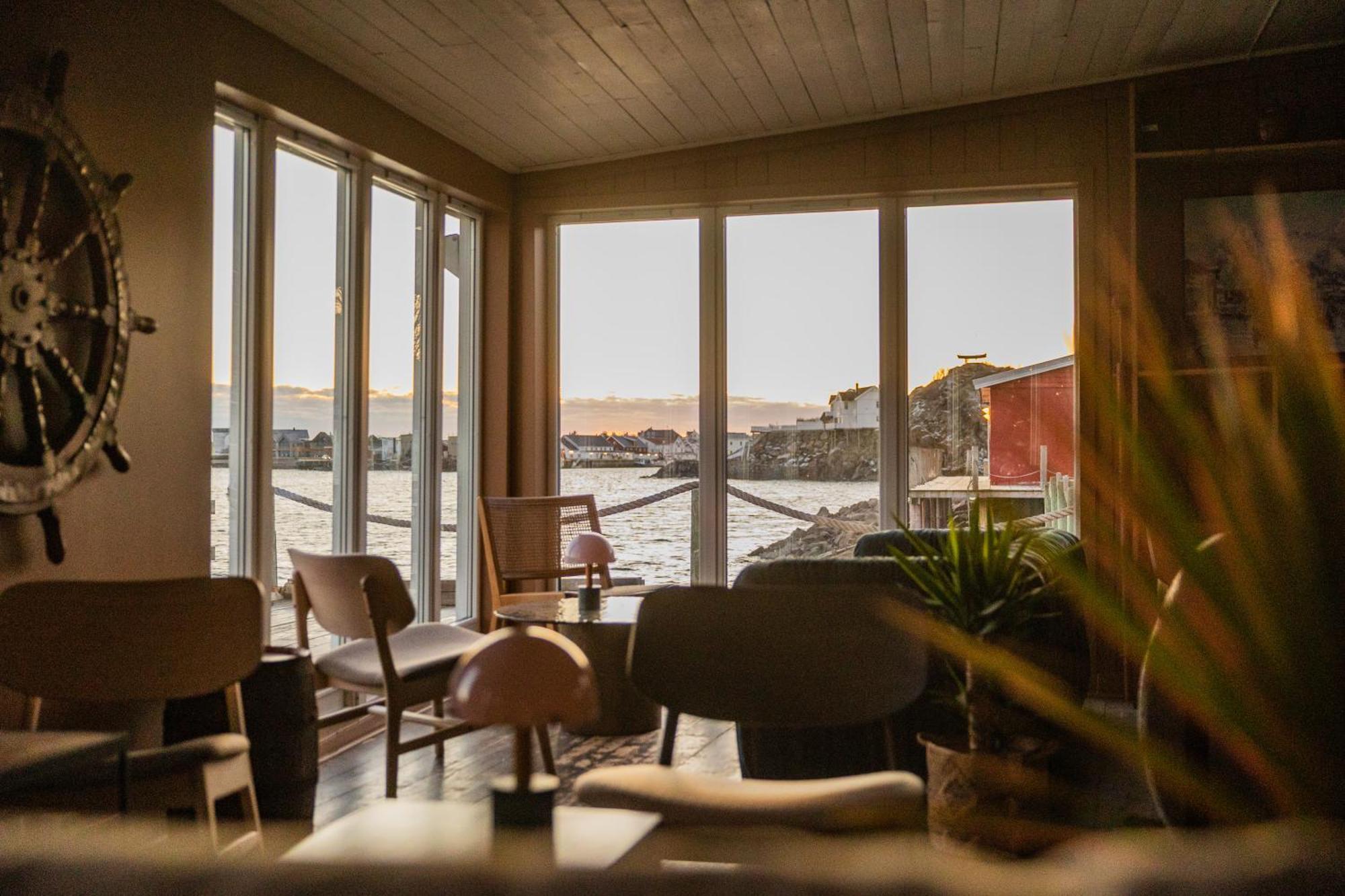 Skata Boutique Hotel Henningsvær Esterno foto